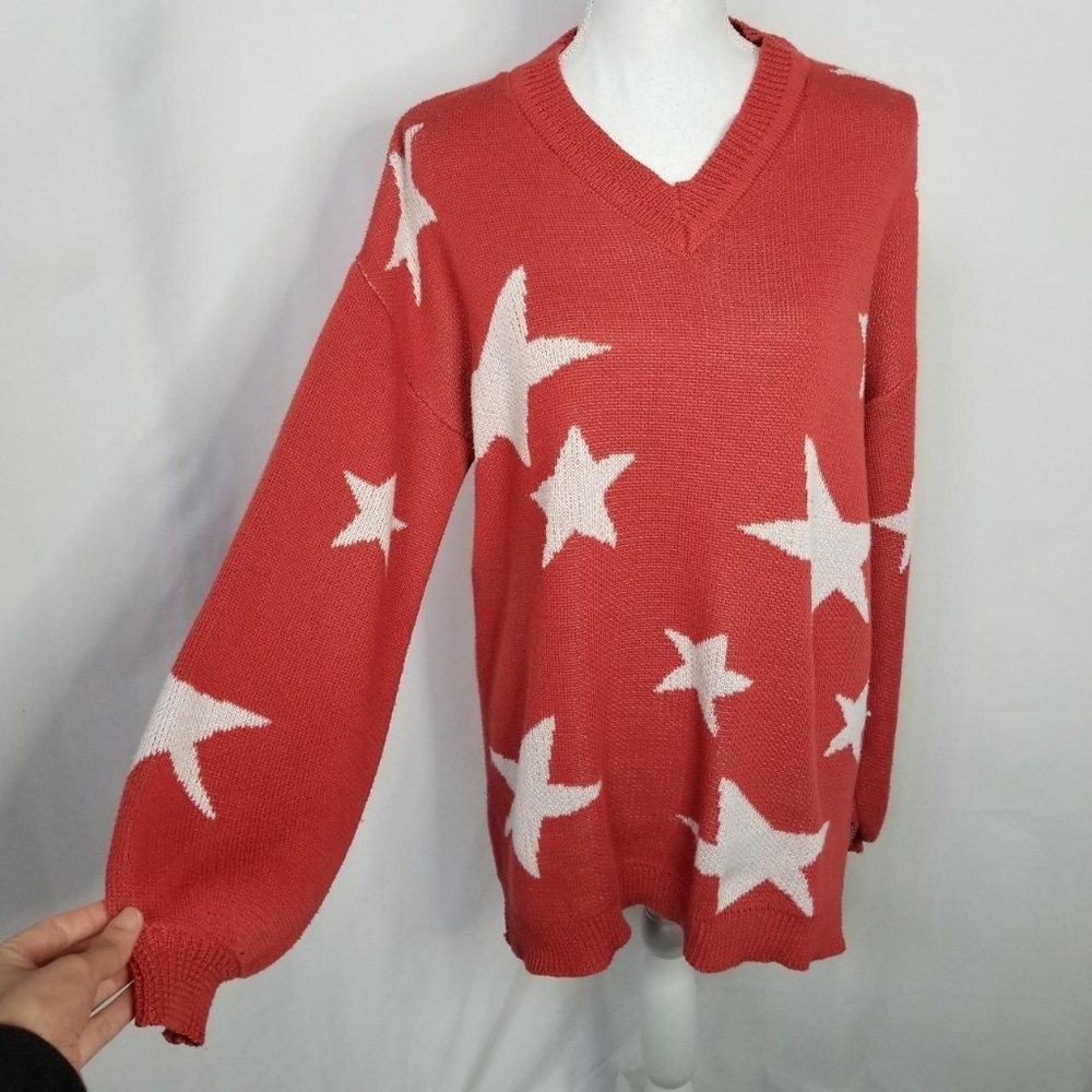 Red and White V-Neck Sweater with Star Pattern Size Large